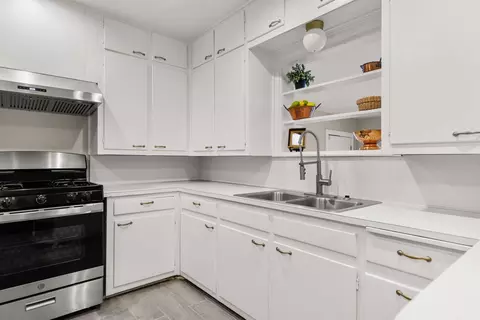 Kitchen - 2921 Summer Ave, Waco, TX 76708 photo 3 of 3