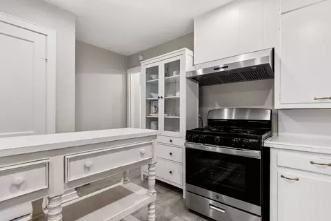 Kitchen - 2921 Summer Ave, Waco, TX 76708 photo 2 of 3