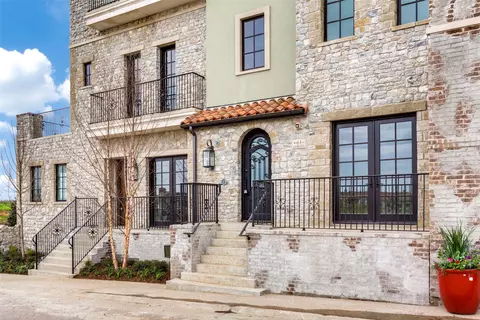 61 Cortes Dr, Westlake, TX 76262