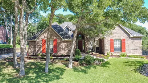 3508 Buckingham Dr, Corinth, TX 76210