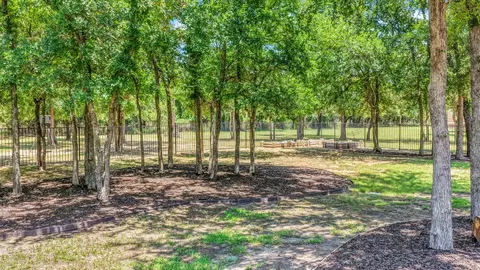 282 Sugartree Cir, Lipan, TX 76462