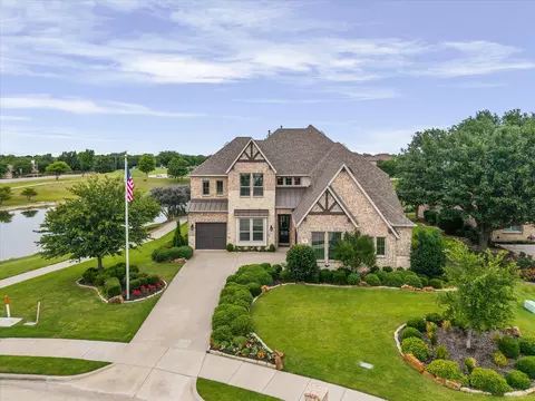 798 Featherstone Dr, Rockwall, TX 75087