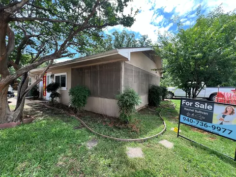 600 Lake Dr, Lake Dallas, TX 75065