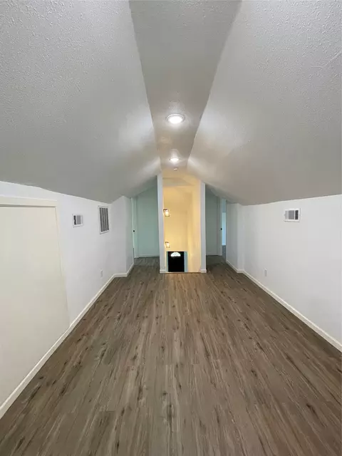 Entry Way - 607 E Monterey St, Denison, TX 75021 photo 1 of 1