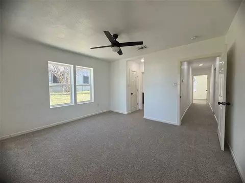Bedroom - 607 E Monterey St, Denison, TX 75021 photo 3 of 8