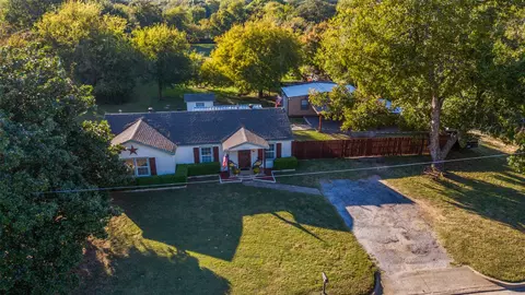 2601 Murphy Dr, Bedford, TX 76021