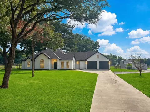 9986 Copeland Pl, Pilot Point, TX 76258