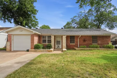 2702 Susan St, Abilene, TX 79606