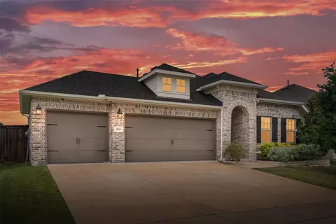 1656 Deerpath Dr, Forney, TX 75126