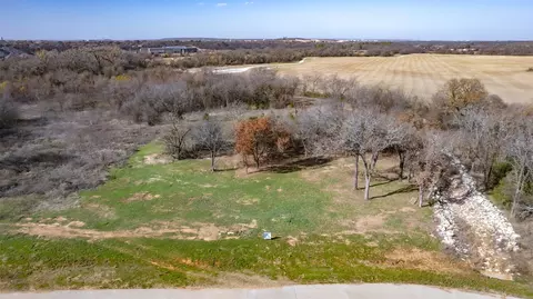 1665 Private, Burleson, TX 76028