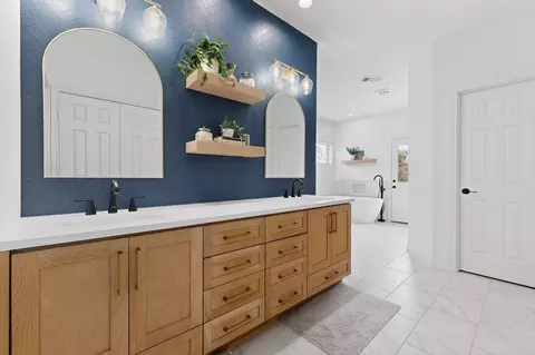 4018 Cobblers Ln, Dallas, TX 75287