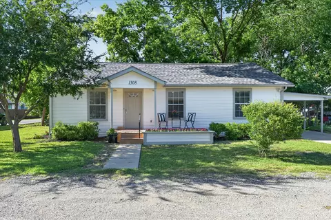 1308 Sherman St, Mckinney, TX 75069