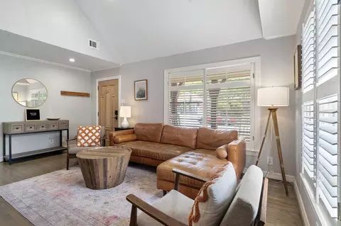2619 Alco Ave, Dallas, TX 75211