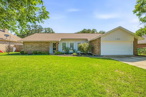 1322 Prairie Wind Blvd, Stephenville, TX 76401