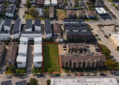 2211 Bennett Ave, Dallas, TX 75206