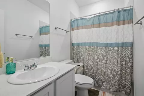 Bath - 14808 Hester Trl, Haslet, TX 76052 photo 1 of 1