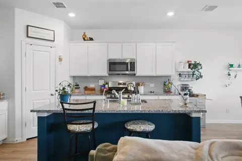 Kitchen - 14808 Hester Trl, Haslet, TX 76052 photo 4 of 4