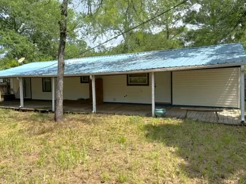 Exterior - 6107 Apache Dr, Mabank, TX 75156 photo 6 of 10