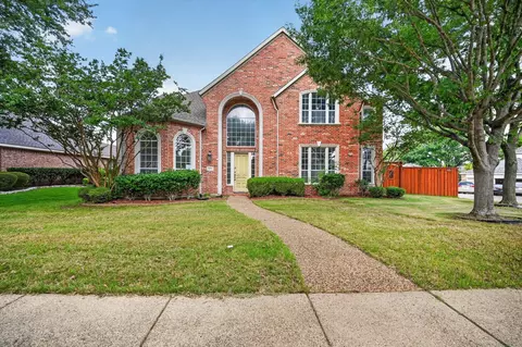 10901 Briar Brook Ln, Frisco, TX 75033