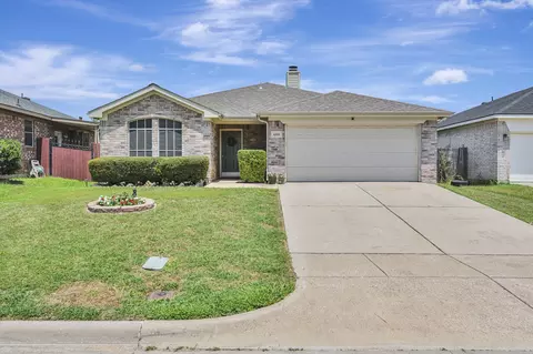 6354 Stonewater Bend Trl, Fort Worth, TX 76179