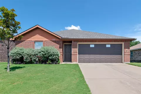 1200 First St, Sanger, TX 76266