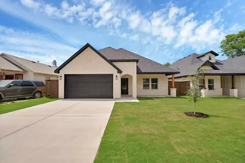 4900 Fitzhugh Ave, Fort Worth, TX 76105