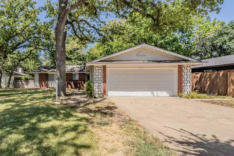 602 Buffalo Dr, Arlington, TX 76013