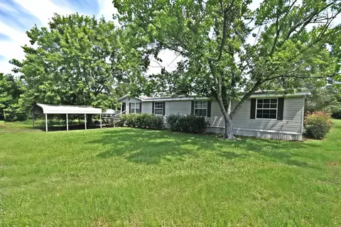 374 Farm Road 1567 W, Yantis, TX 75497