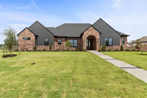 132 Paddle Boat Ct, Robinson, TX 76706