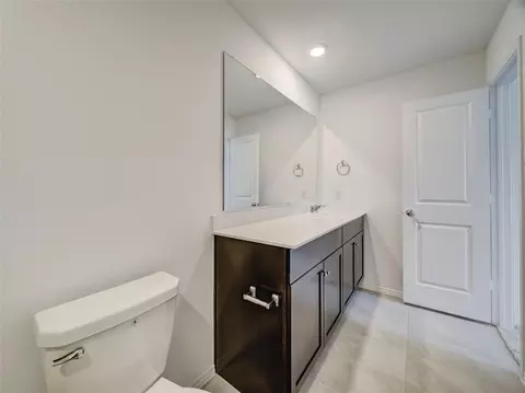 Bath - 357 Sun Bluff Rd, Haslet, TX 76052 photo 5 of 5