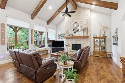908 Baker St, Mckinney, TX 75069