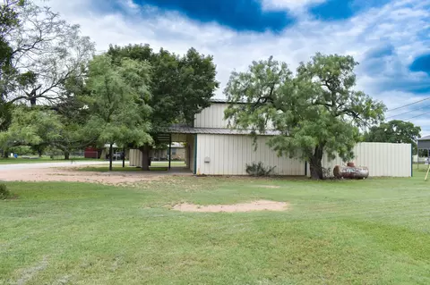 Other - 101 S Loop Dr, Brady, TX 76825 photo 3 of 7