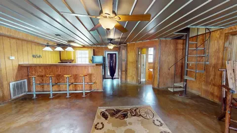 Entry Way - 101 S Loop Dr, Brady, TX 76825 photo 2 of 2