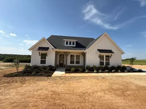 417 Texas Sage Trl, Weatherford, TX 76085