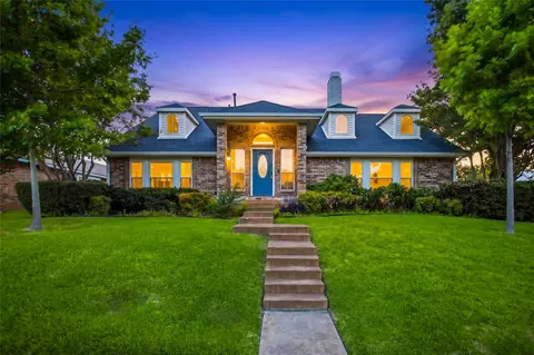 2060 Briarcliff Rd, Lewisville, TX 75067