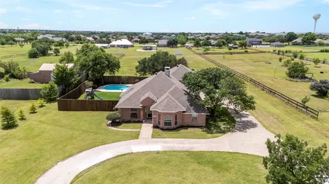 3625 Parker Rd, St Paul, TX 75098