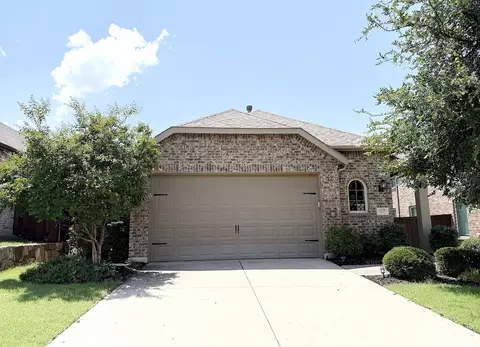 1013 Shire Dr, Aubrey, TX 76227