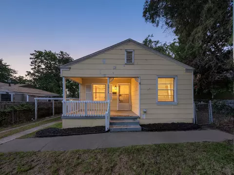 5013 Kessler Rd, River Oaks, TX 76114
