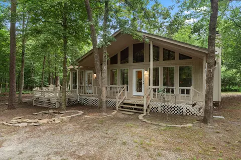 177 Woodfern Gln, Holly Lake Ranch, TX 75765