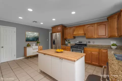 754 E Kings Hwy, Shreveport, LA 71105
