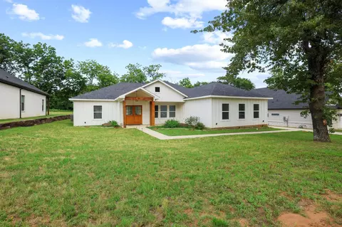 1834 S Park Ave, Denison, TX 75020