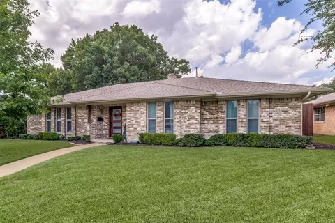 7429 La Manga Dr, Dallas, TX 75248