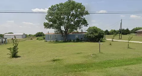 990 Willow Creek Rd, Palmer, TX 75152
