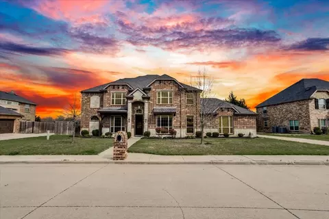303 Fountain Creek Ct, Ovilla, TX 75154