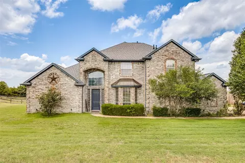930 Lakeridge Dr, Lavon, TX 75166
