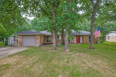 301 Surveyors Rd, Krugerville, TX 76227
