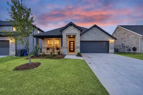 903 Edgehurst Dr, Mckinney, TX 75071