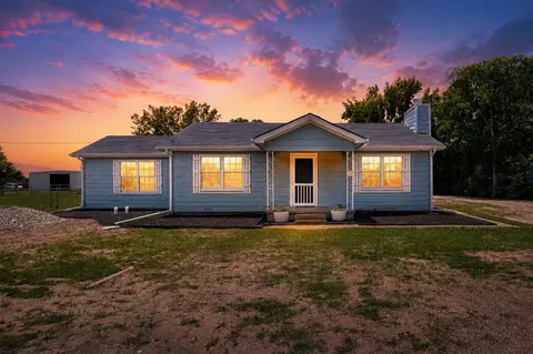 2619 E Seagoville Rd, Seagoville, TX 75159