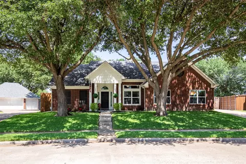 5204 Alexander Dr, Flower Mound, TX 75028
