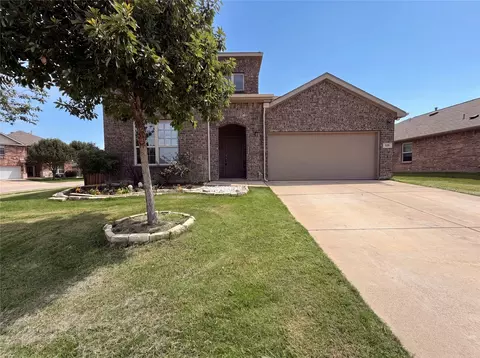 325 Pin Cushion Trl, Burleson, TX 76028